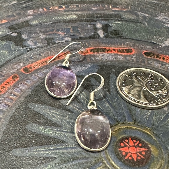 PURPLE glass/amethyst? Sterling silver post earrings - Picture 9 of 9